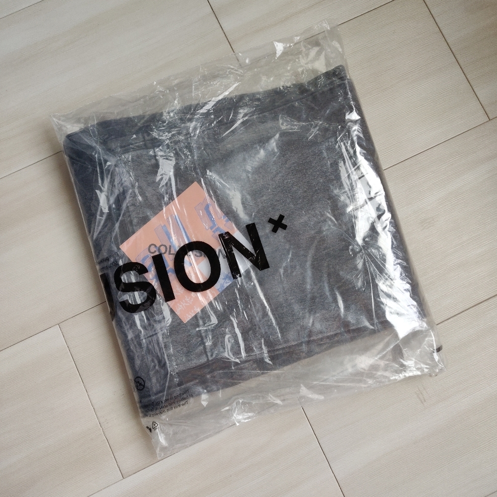 Gray Culotte Wide Leg Jean - Picture 6 of 6
